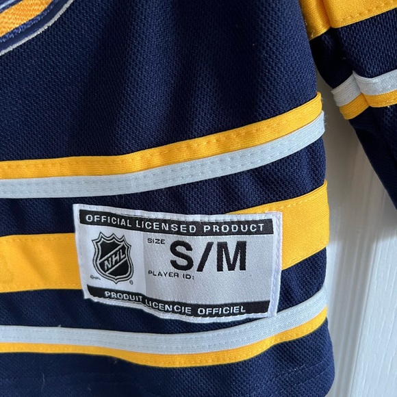 New No Tags Jack Eichel Buffalo Sabres NHL Jersey Kids S-M 🦬 - Picture 2 of 8